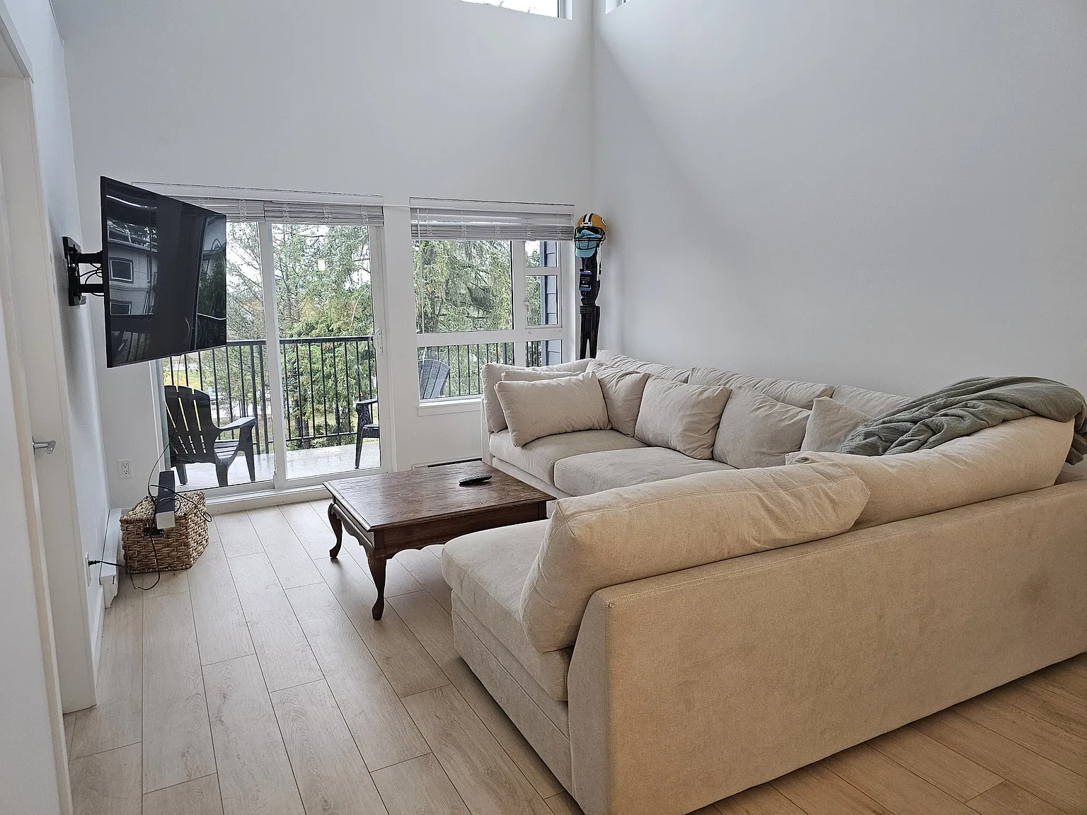 22562 121st Ave #412 photo 1