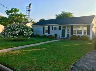 611 Renn Rd, Hampton, VA 23663