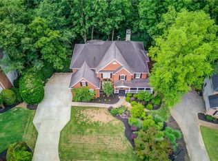 1920 Woods River Ln, Duluth, GA 30097