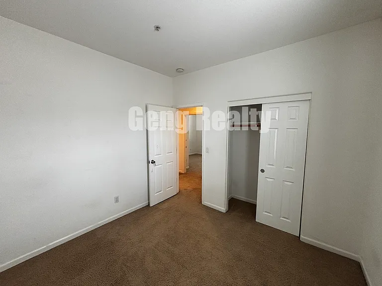 8308 Crystal Walk Cir — Photo 14