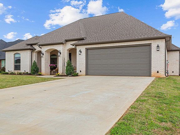 2nd image of 269 Heritage Way