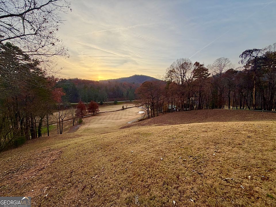 1st image of 104 Kingwood Court Ln