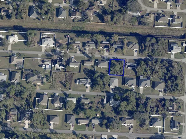 810 Brickell Street, Palm Bay, FL 32909