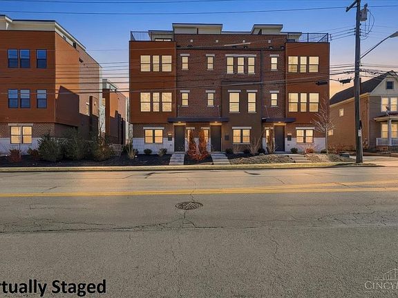 4th image of 3908 Edwards Rd #C