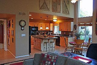 Looking towards kitchen