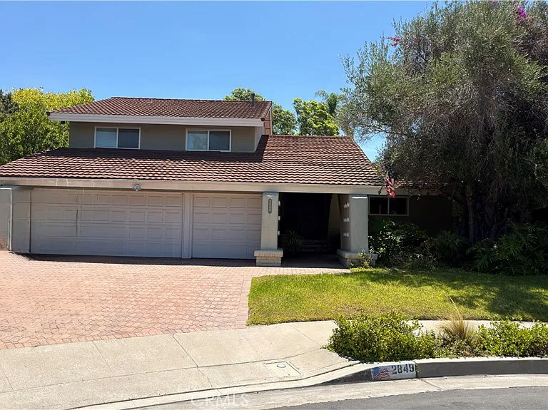 2849 N Rustic Gate — Photo 1