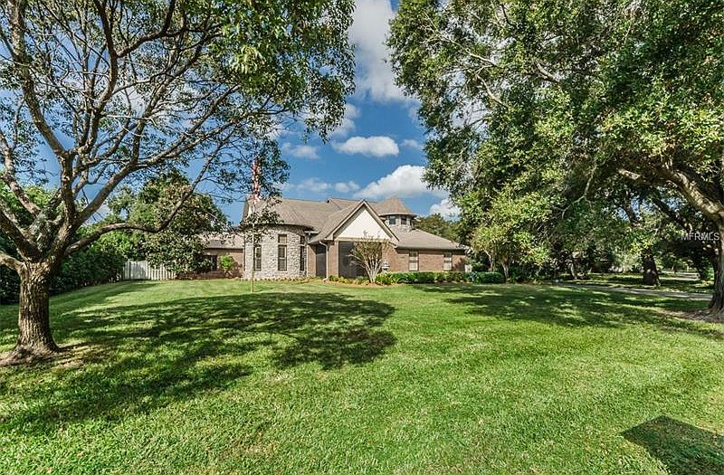 1st image of 2133 Meadow Brook Dr