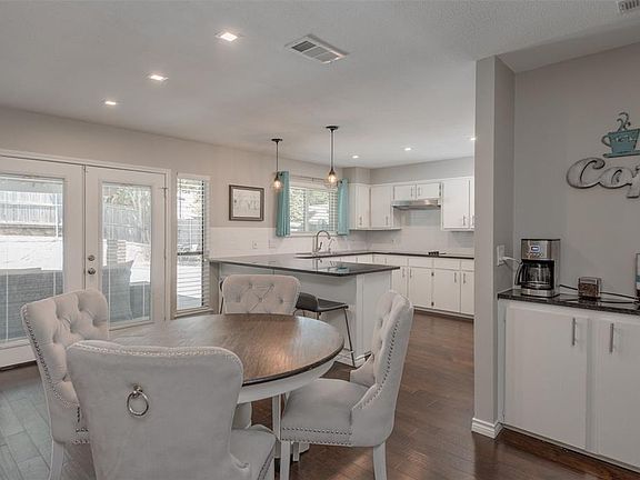 5th image of 1700 Bedford Oaks Ct
