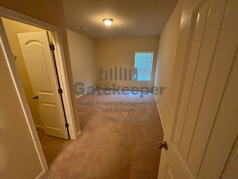 4743 Chickadee Ln — Photo 13