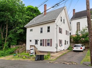 3 Clark St, Amesbury, MA 01913