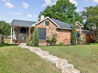 400 Crooked Ln, Mesquite, TX 75149