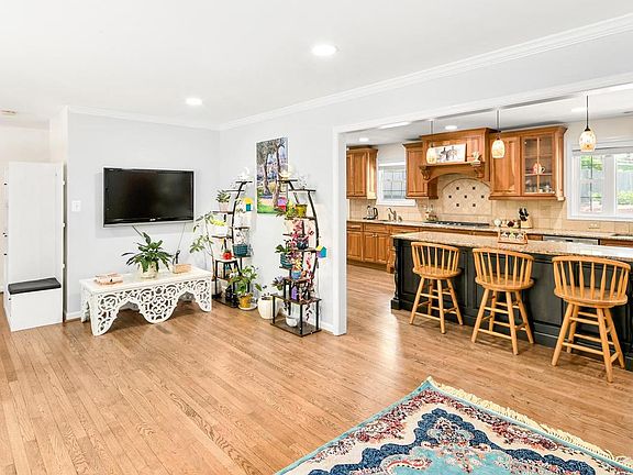 5th image of 24604 Cutsail Dr