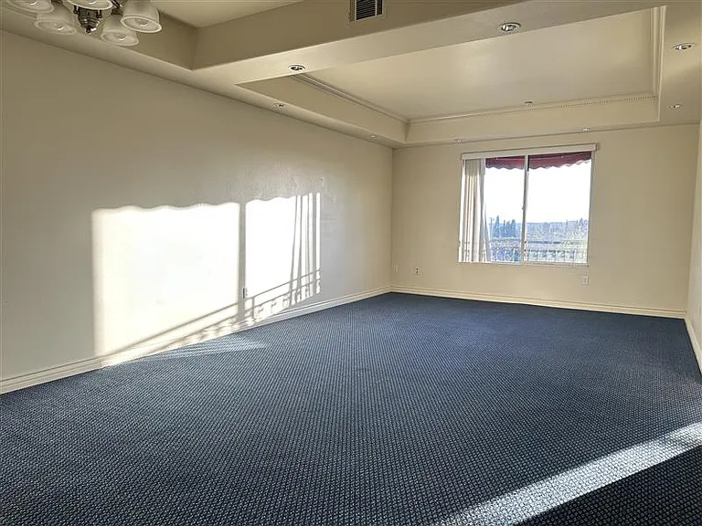 8932 Mission Dr #306 — Photo 6