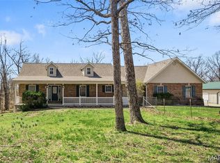 724 River Trails Rd, Union, MO 63084