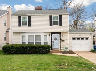 928 Leawood Dr, Saint Louis, MO 63126