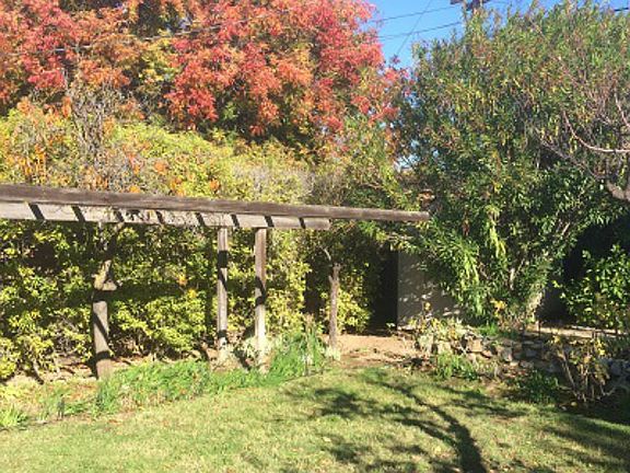 2nd image of 1508 Gambier Ct