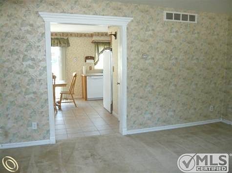 2105 King Road Co-Op 015.JPG