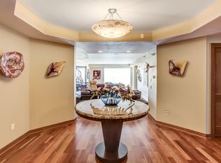 1070 Grandview Ct NE APT 406, Columbia Heights, MN 55421