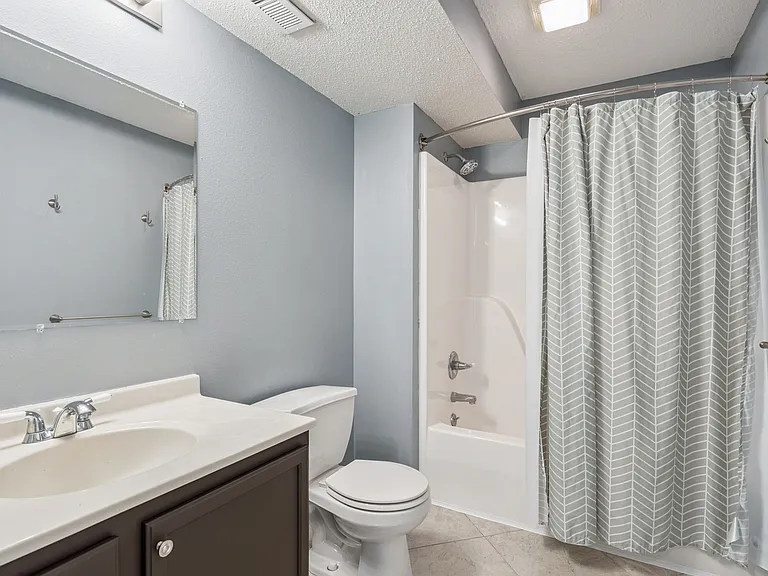 2539 Catskill Ct — Photo 19