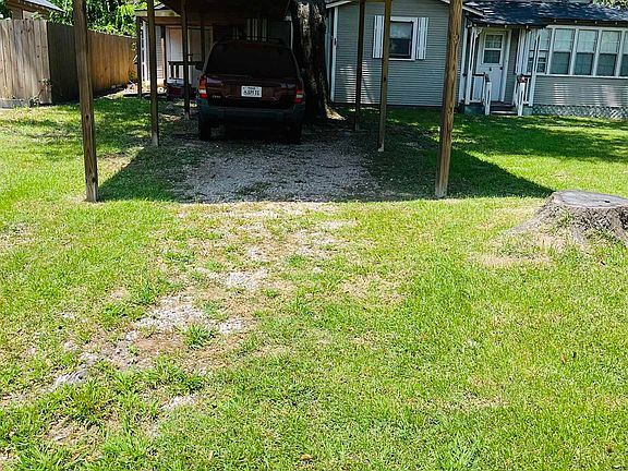 5th image of 405 Sycamore St