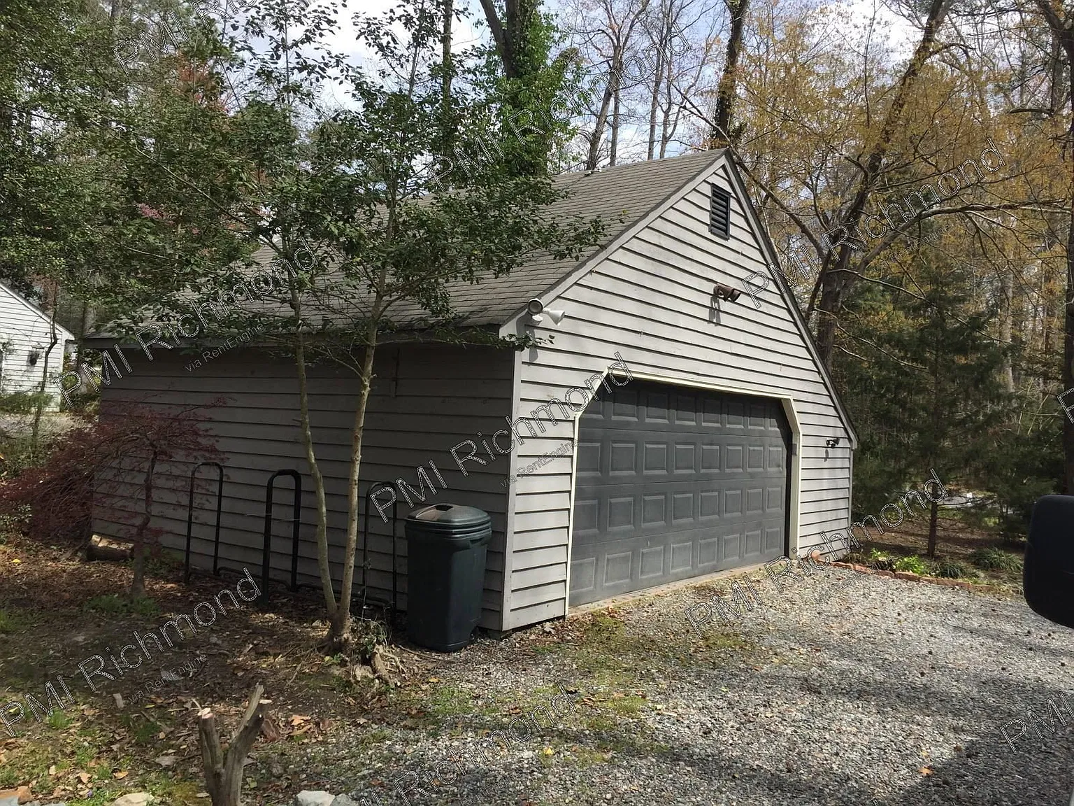 3 bed, 2.5 bath, 2194 sqft, $2,400 — Photo 3