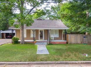 809 Hazel St, Kilgore, TX 75662