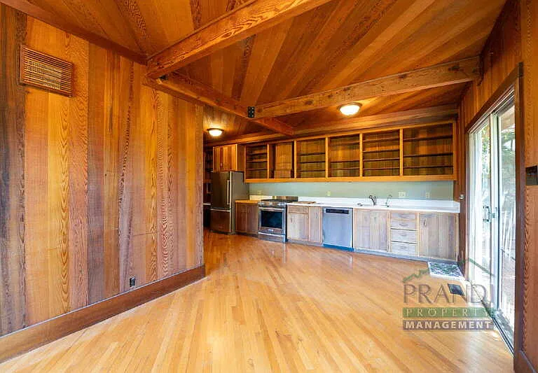 2 Ahrens Ln — Photo 7