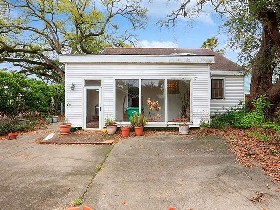 4th image of 628 Orion Ave