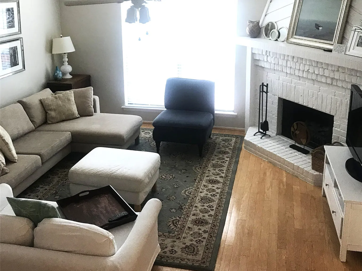 2 bed, 2.5 bath, 1180 sqft, $2,700 — Photo 3