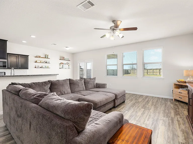 2225 Windy Sail Dr — Photo 7