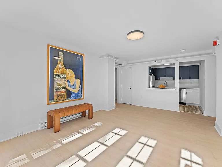Kitchen/Living Space
