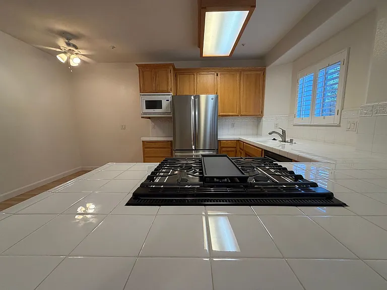50 Corrietta Ct — Photo 5