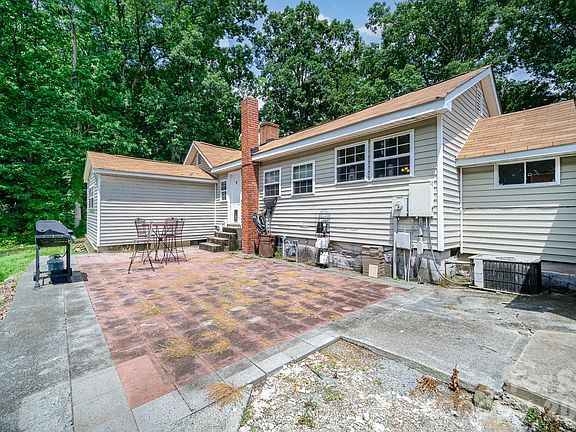 3rd image of 5331 Beam Lake Dr
