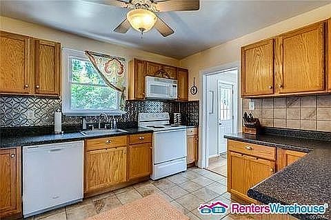 4th image of 2401 Salua Dr