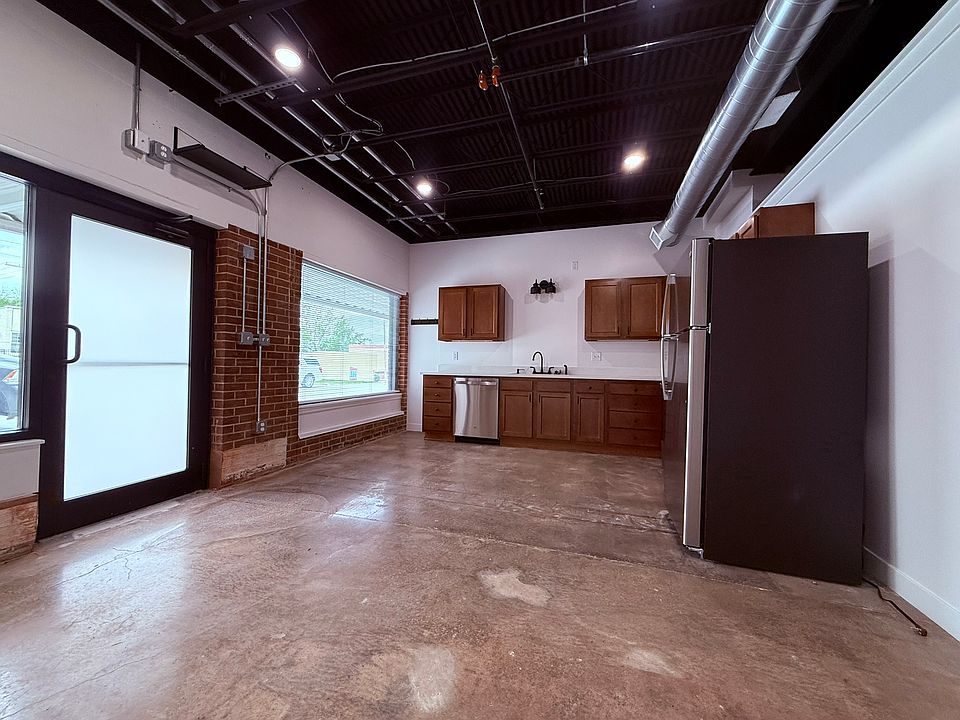 Kitchen / Living Room.