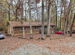 107 Hanna St APT B, Carrboro, NC 27510