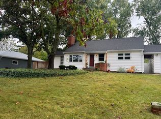 322 Freehauf St, Lemont, IL 60439