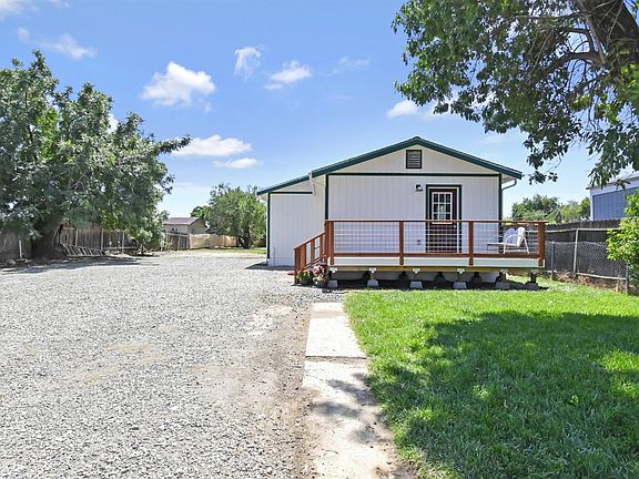 4th image of 5576 Cottonwood Ave
