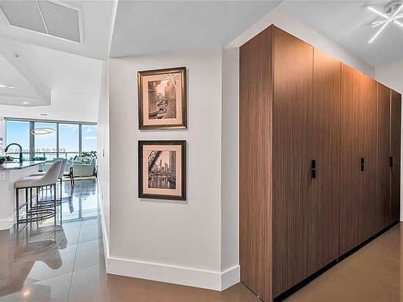 3rd image of 888 Biscayne Blvd APT 3204