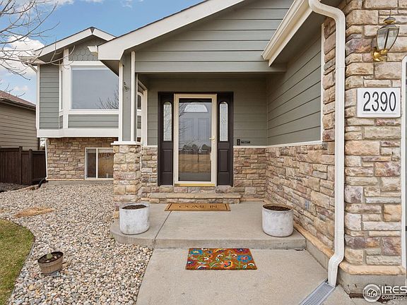 3rd image of 2390 Steamboat Springs St