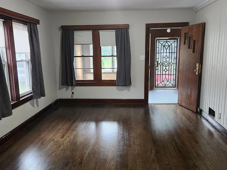 825 Mulberry St — Photo 5