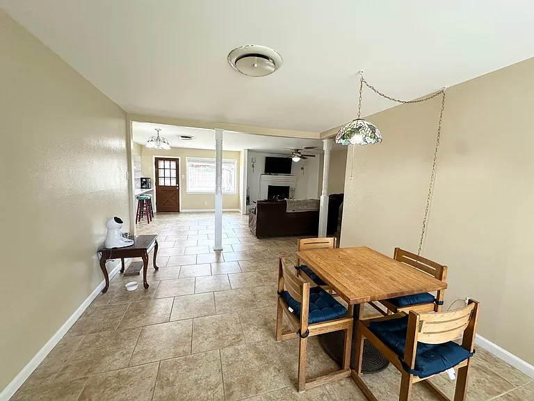 4710 Thomason Dr — Photo 3