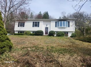 76 Terry Ln, Barre, MA 01005