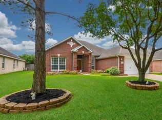 17318 Danbury Bridge Dr, Houston, TX 77095