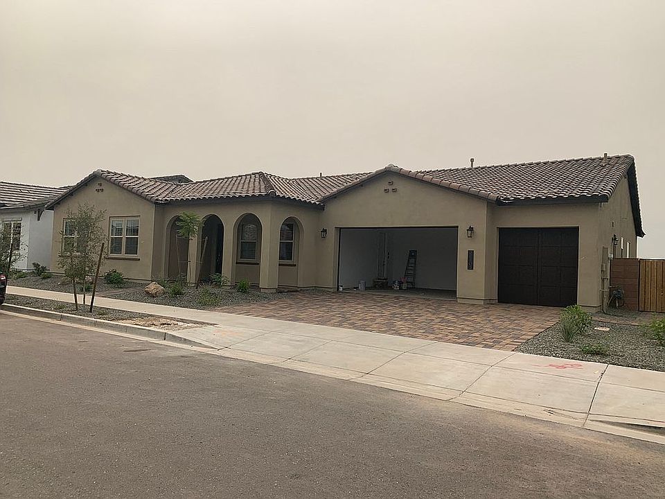 1st image of 21103 E Macaw Dr