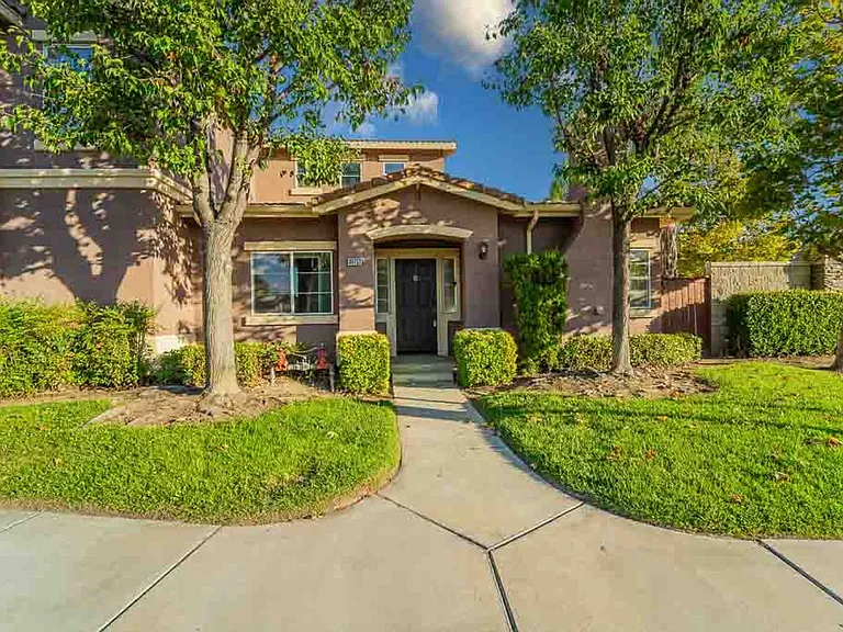 39753 Princeton Way #A — Photo 3
