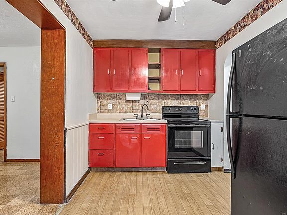 4th image of 2644 E 27th St