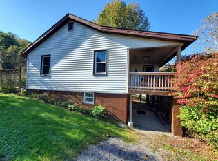 2421 Husky Hwy, Fairmont, WV 26554