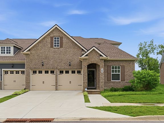 3rd image of 309 Gingerwood Ln