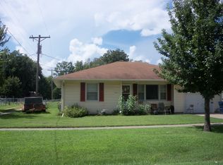 227 N 5th St, Osage City, KS 66523